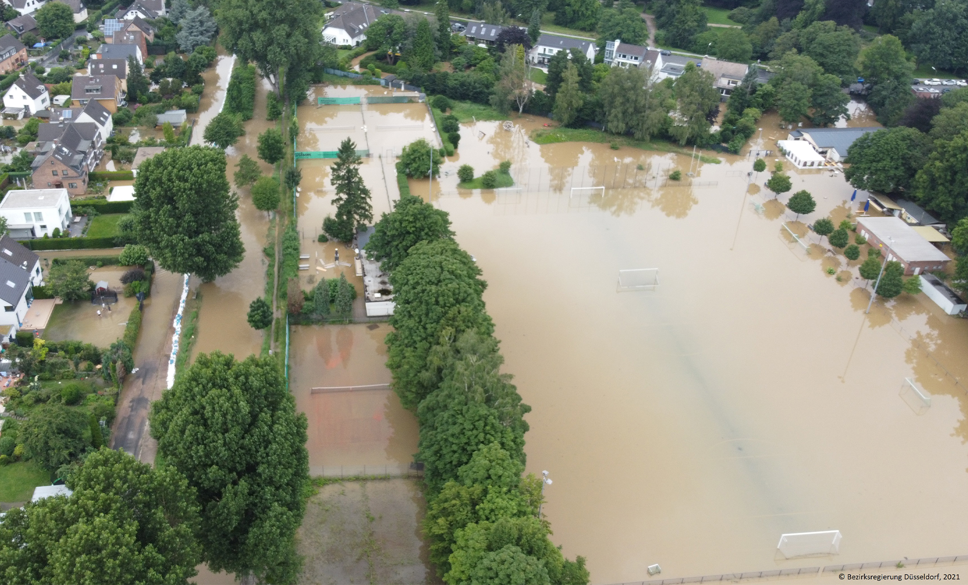 Hochwasser in der Düssel im Juli 2021