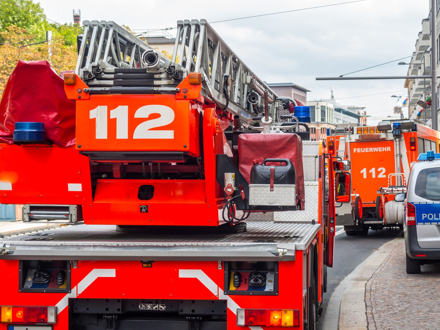 Feuerwehreinsatz in der Stadt (Symbolbild)