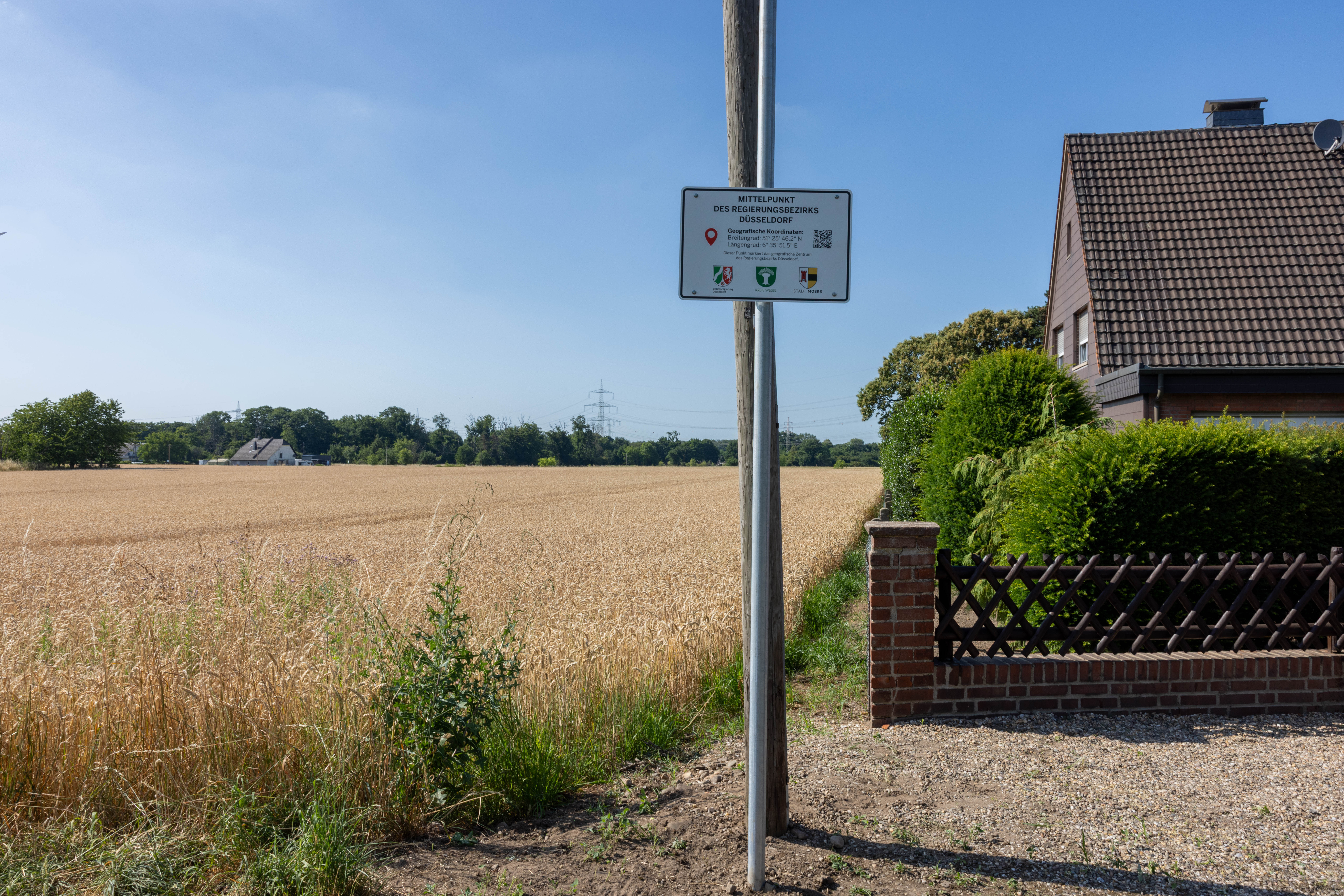 Der Mittelpunkt des Regierungsbezirks Düsseldorf liegt in Moers.