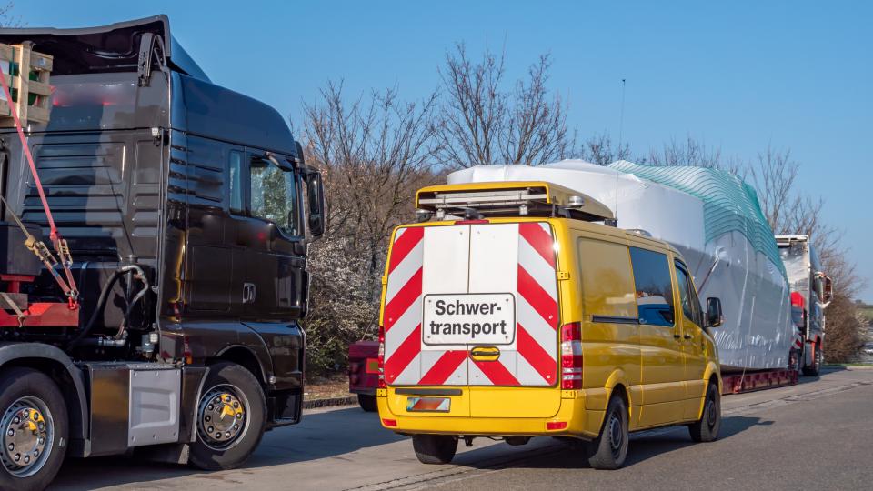 Schwertransport (Symbolbild)