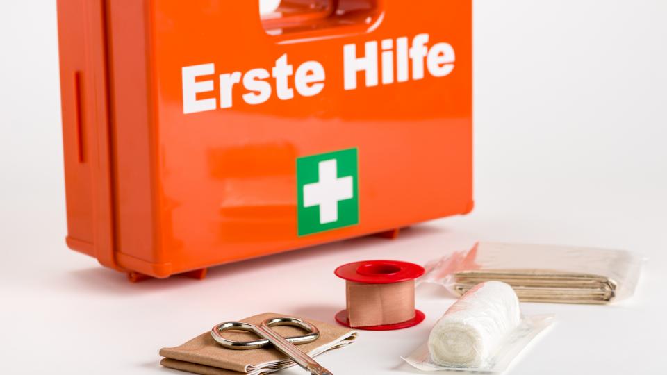 Erste-Hilfe-Koffer (Symbolbild)