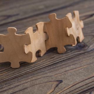 Puzzleteile (Symbolbild)