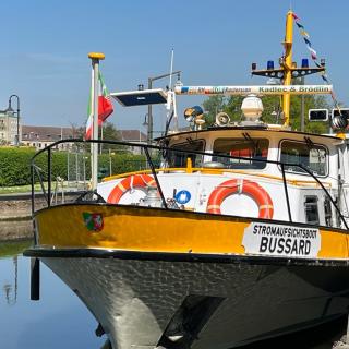 Stromaufsichtsboot „Bussard“