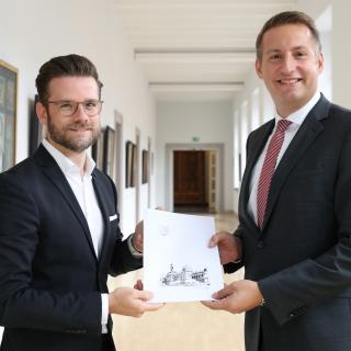 Regierungspräsident Thomas Schürmann und Felix Heinrichs, Oberbürgermeister Mönchengladbach