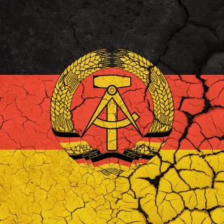 Flagge der ehemaligen DDR (Symbolbild)