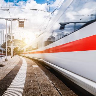Bahn (Symbolbild)