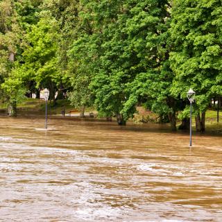 Hochwasser (Symbolbild)